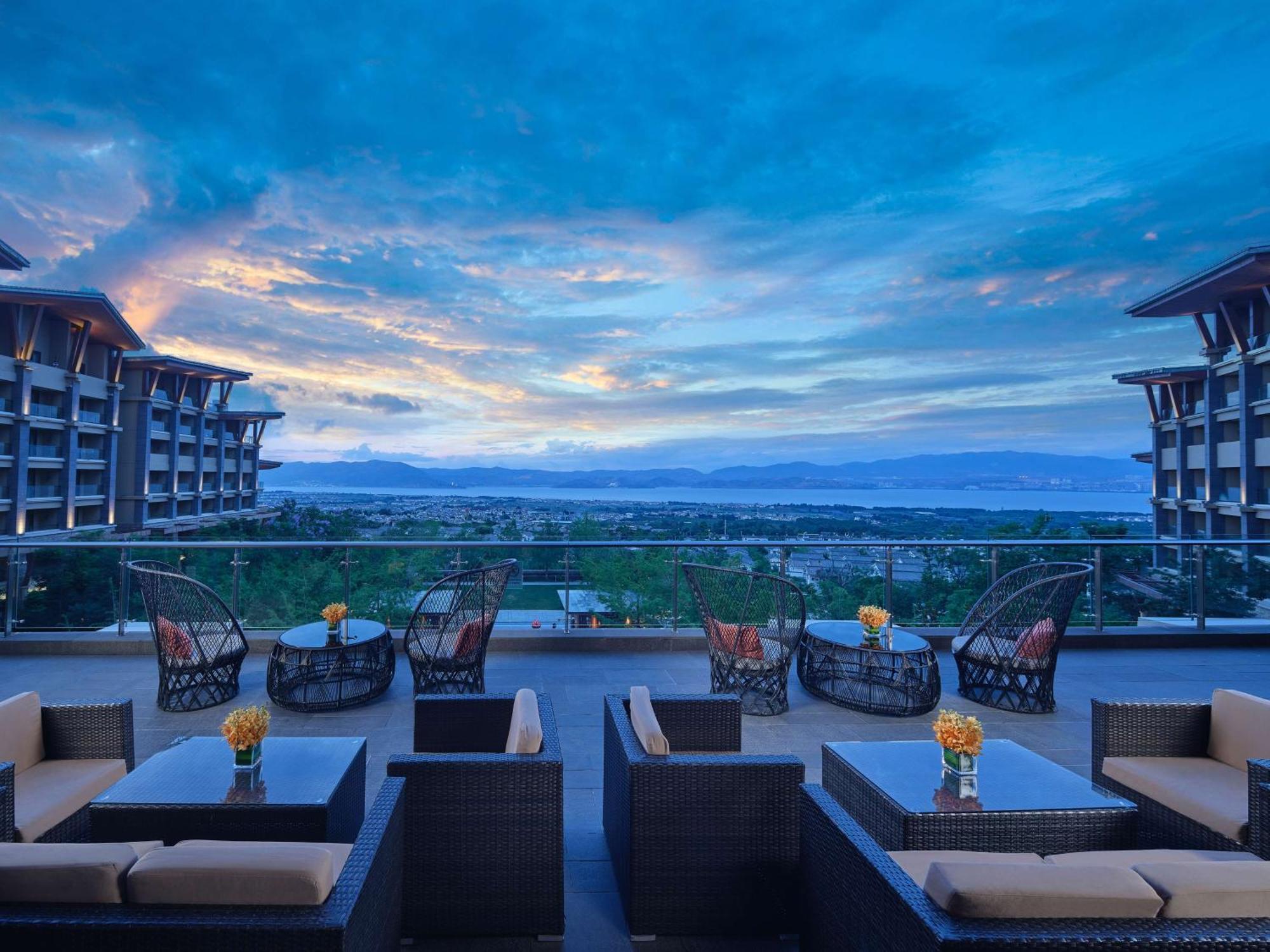 Hilton Dali Resort & Spa Buitenkant foto